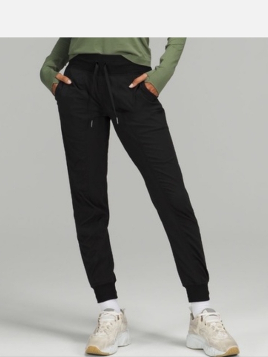 lululemon athletica Pants - Lululemon Dance Studio Mid-Rise Jogger Size 4 Black